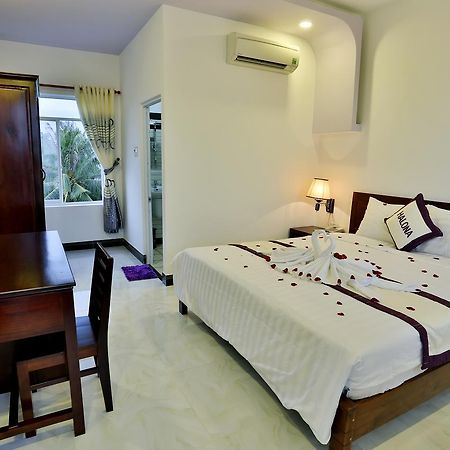 Halona Hotel Phu Quoc Exterior photo