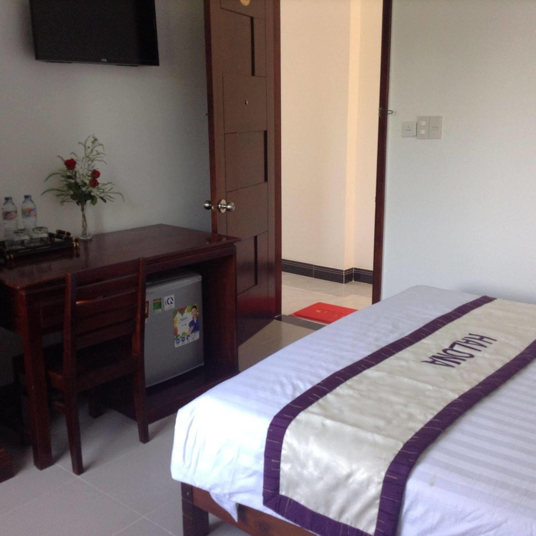 Halona Hotel Phu Quoc Exterior photo